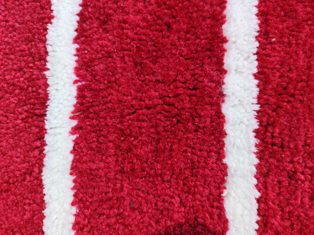 Thick microfiber stripe best rug plush and dense surface