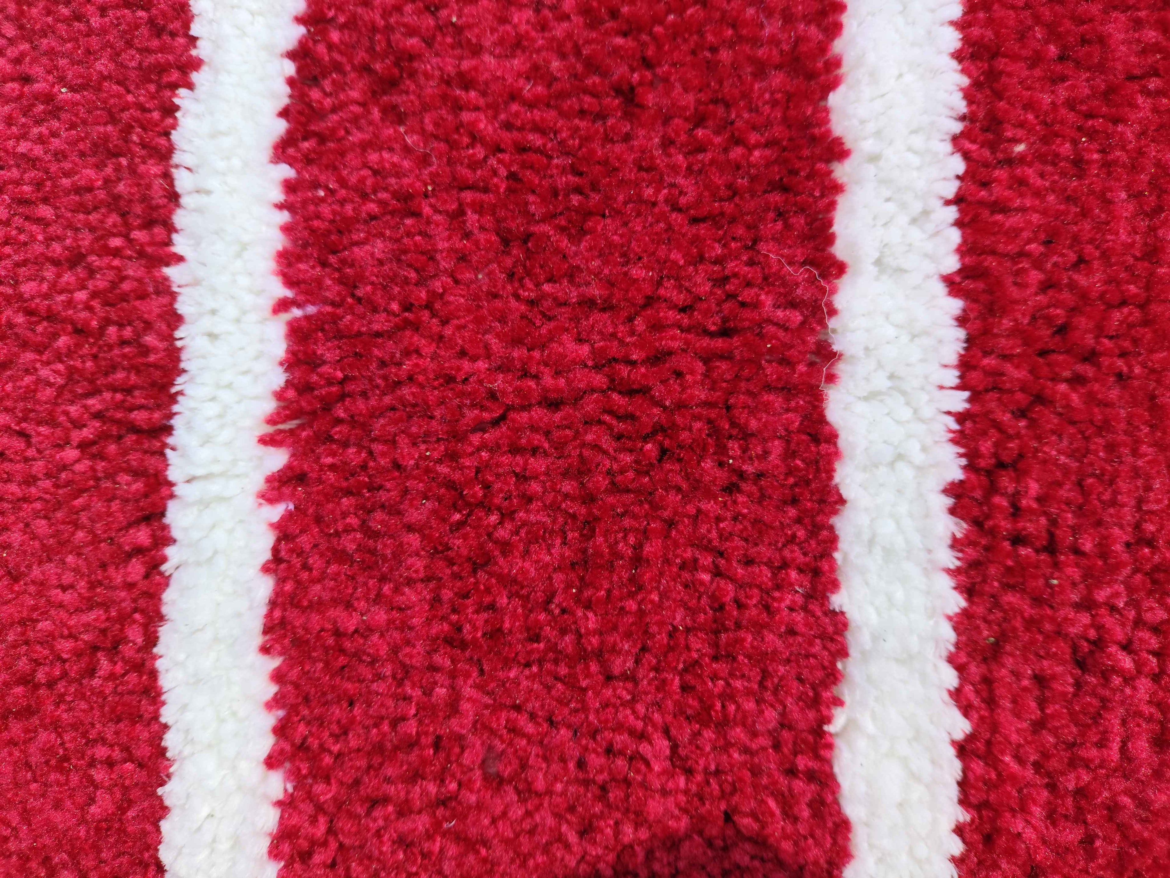 Thick microfiber stripe best rug plush and dense surface